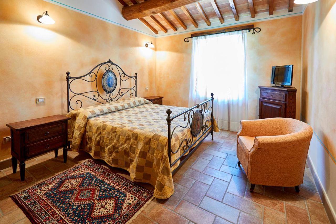 Agriturismo Il Molino Antico - 5 Girasoli スポレート エクステリア 写真